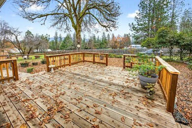 130 Acorn St, Merlin, OR 97532 - photo 5