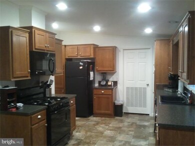 248 Horseshoe Dr, Garnet Valley, PA 19060 - photo 7