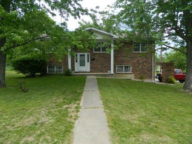 2-FRONT VIEW W 4X16 COVRD PORCH