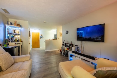 Fox Hunt Condominiums unit 10, Chelmsford, MA 01824 - photo 5