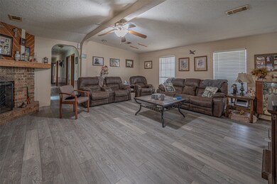 4008 County Road 833, Alvin, TX 77511 - photo 4