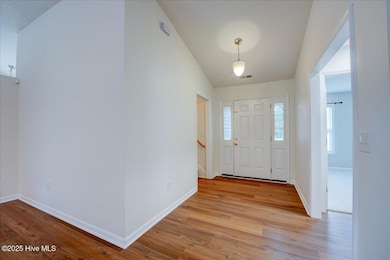 13-110_Kenmore_Ct-2
