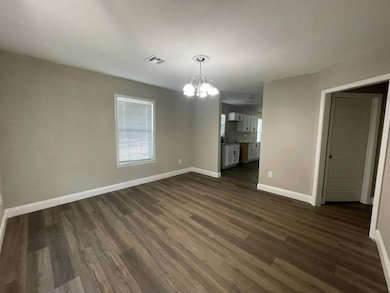 1407 NW Columbia Ave, Lawton, OK 73507 - photo 2