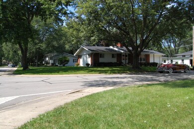 1009 Hemlock Ln, Naperville, IL 60540 - photo 6