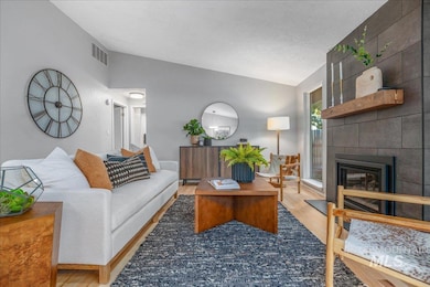 387 W Pickerell Ct, Boise, ID 83706 - photo 3