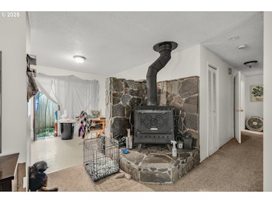 441 W Gloucester St, Gladstone, OR 97027 - photo 4