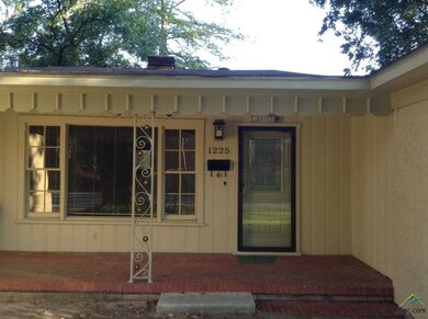 1225 Graham Dr, Tyler, TX 75701 - photo 2