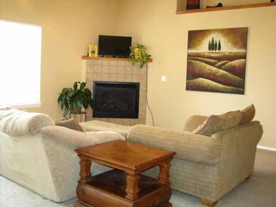 624 N Spout Spring St, Nixa, MO 65714 - photo 3