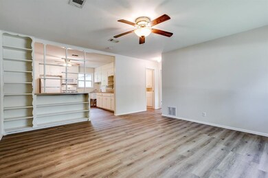 1015 W Florence St, Denison, TX 75020 - photo 5