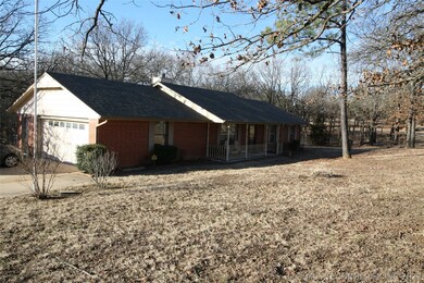 Side Entry Garage