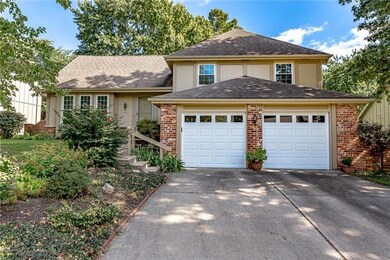 10221 Bradshaw St, Lenexa, KS 66215 - photo 2