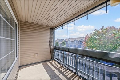 2404 Windward Blvd unit 202, Champaign, IL 61821 - photo 5