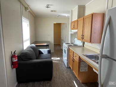 2801 Johnson Rd unit 11, Frazier Park, CA 93225 - photo 7