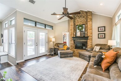 3125 Oakdale Dr, Hurst, TX 76054 - photo 5