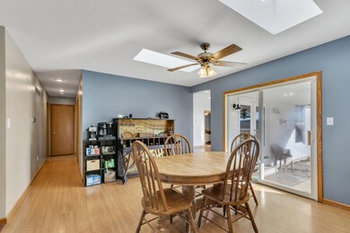 10880 Ashburn Rd, Wapakoneta, OH 45895 - photo 5