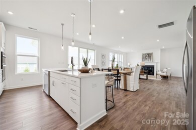 7120 Wayfarer Dr unit 79, Charlotte, NC 28269 - photo 5