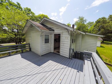 437MountViewDr_May2015_4096