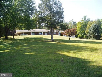 1503 Coldsprings Rd, Pottstown, PA 19465 - photo 5