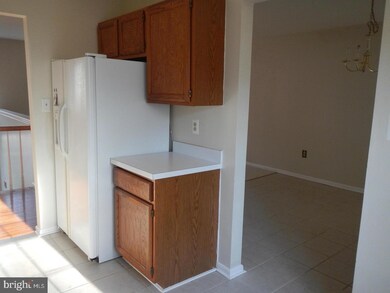 11103 Ascot Cir unit 267, Fredericksburg, VA 22407 - photo 3