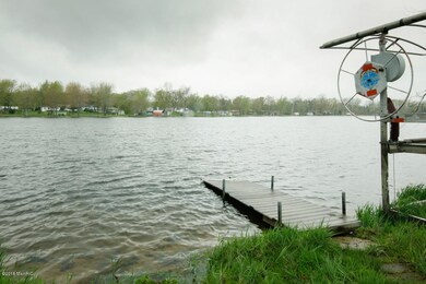 65008 White Pine-104