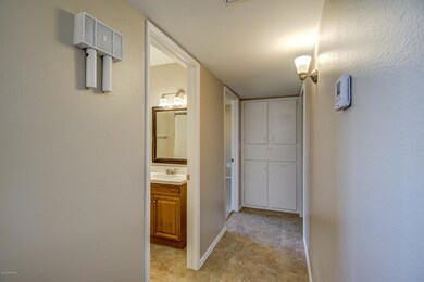 11019 W Thunderbird Blvd unit 15B, Sun City, AZ 85351 - photo 6