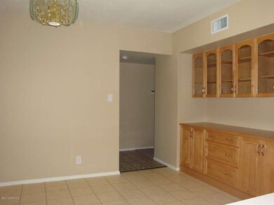 3620 Mercer Ln 004
