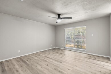 1700 Laurel Lake Dr, Waco, TX 76710 - photo 7