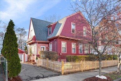 54 Dawes St, Springfield, MA 01109 - photo 2