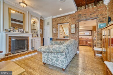 317 E Cross St, Baltimore, MD 21230 - photo 4