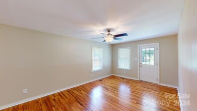 110 Le-An-hurst Rd, Asheville, NC 28803 - photo 6