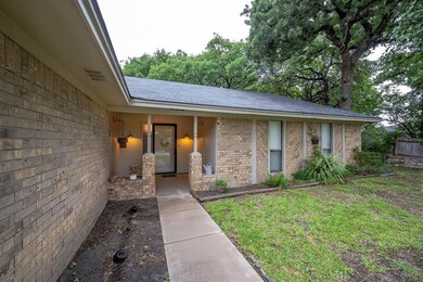 104 Camelot Dr, Weatherford, TX 76086 - photo 2