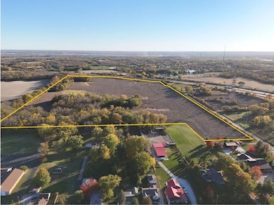 S Utah Ave, Davenport, IA 52804 - photo 2