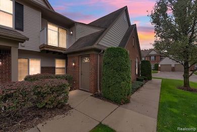 20654 Dunham Rd unit 24, Clinton Township, MI 48038 - photo 2