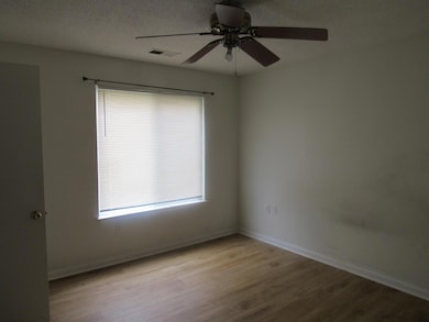 Photo #6
