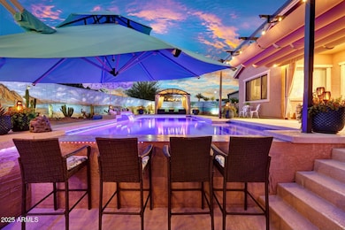 POOLSIDE