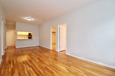 Van Wagenen Terrace unit 1g, Jersey City, NJ 07306 - photo 3