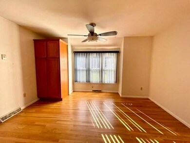 90 Hubbard Ln, Bridgewater, MA 02324 - photo 4