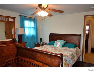 1550 Richard Ave, Bethlehem, PA 18018 - photo 6