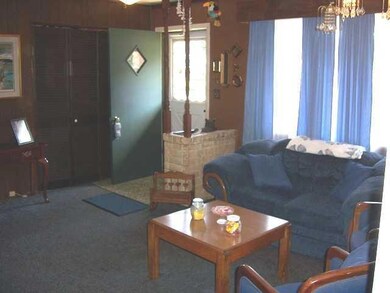 2832 Centre Pkwy, Indianapolis, IN 46203 - photo 2