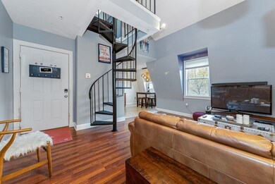 35 Arlington St unit 6, Haverhill, MA 01830 - photo 4