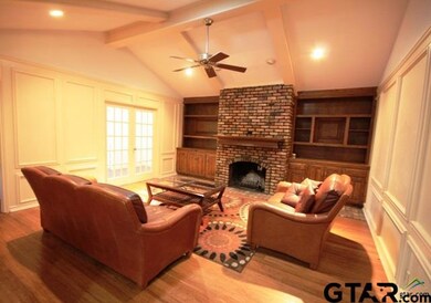 222 Heritage Cir, Tyler, TX 75703 - photo 5