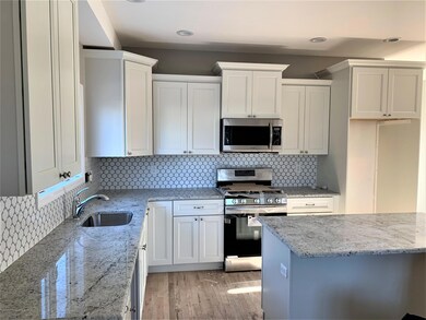 281 Mallory Ave, Staten Island, NY 10305 - photo 5