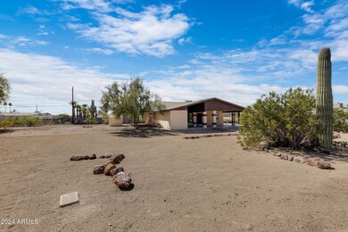 6447 E Rustic Dr-2