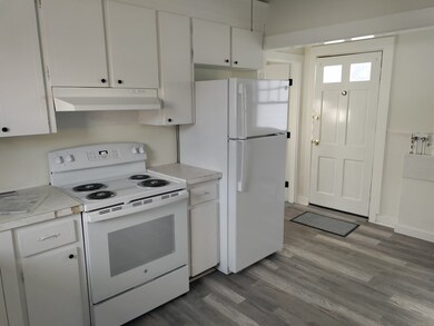 3202 Cranberry Hwy unit R, East Wareham, MA 02538 - photo 3