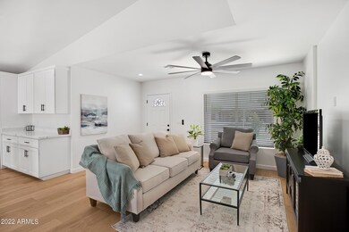 4202 N 10th Pl-1