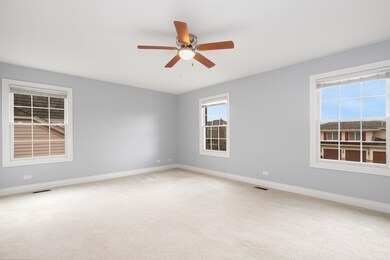 3001 Independence Ave unit 2, Glenview, IL 60026 - photo 4