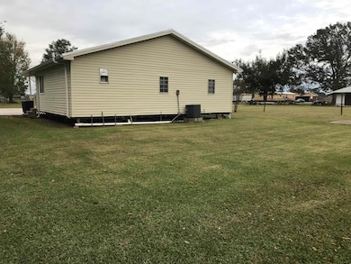 114 Rodrigue Ct, Schriever, LA 70395 - photo 2