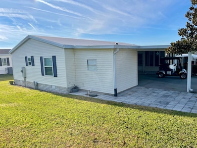 812 Nelson Dr, Lady Lake, FL 32159 - photo 2