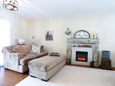 878 Club Cir, Daniels, WV 25832 - photo 4