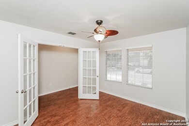 24634 Magnolia Falls, San Antonio, TX 78261 - photo 5